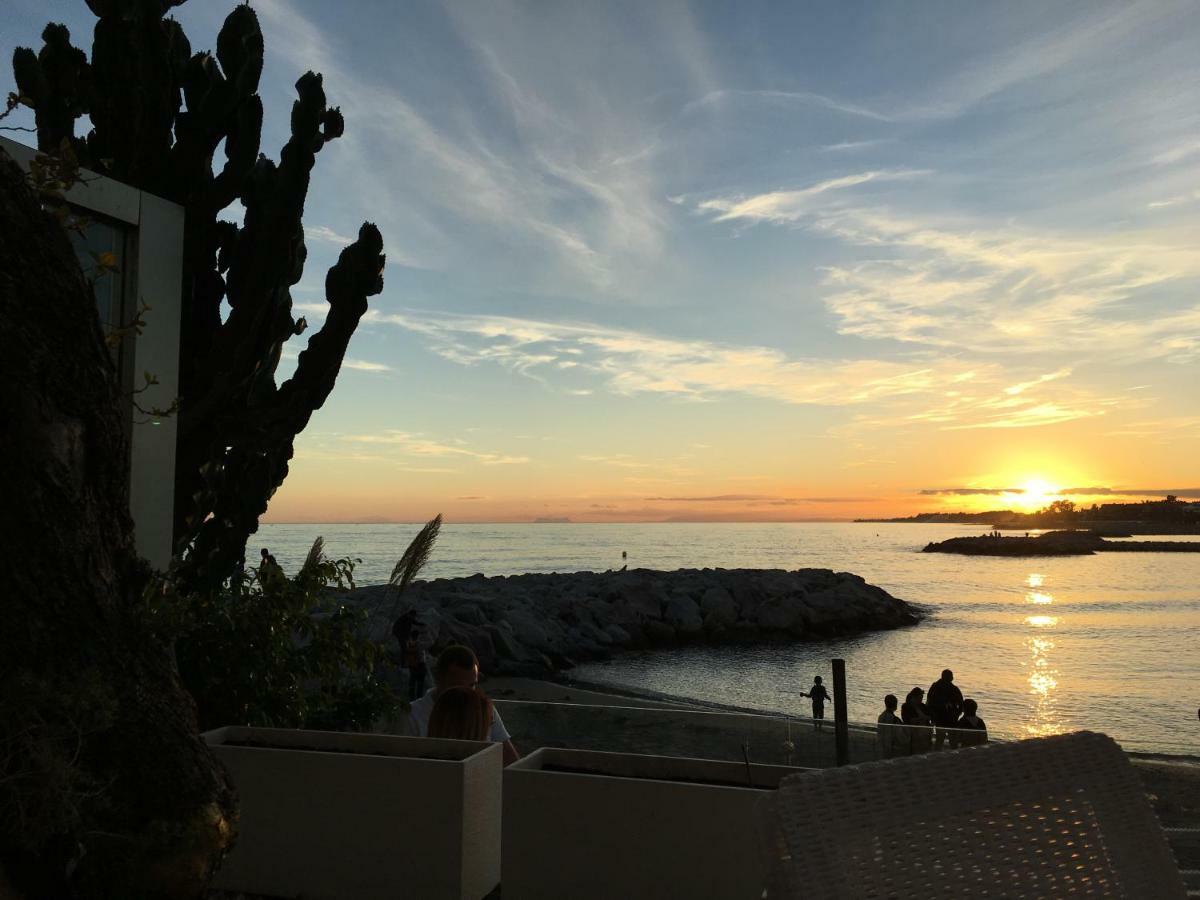 Yellow Jasper - Gemstone Getaway Marbella Exterior foto